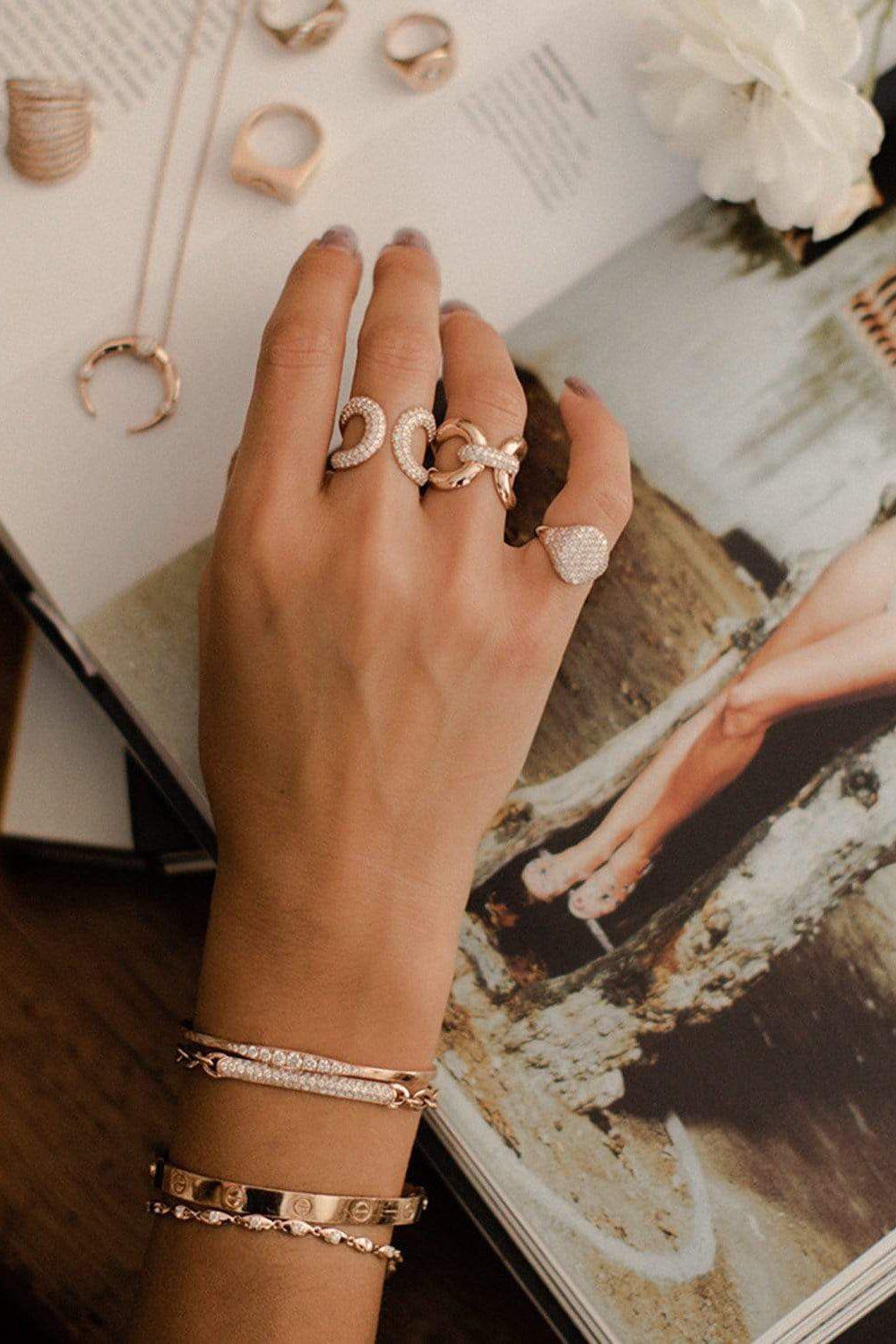 CARBON & HYDE-Medusa Ring - Rose Gold-