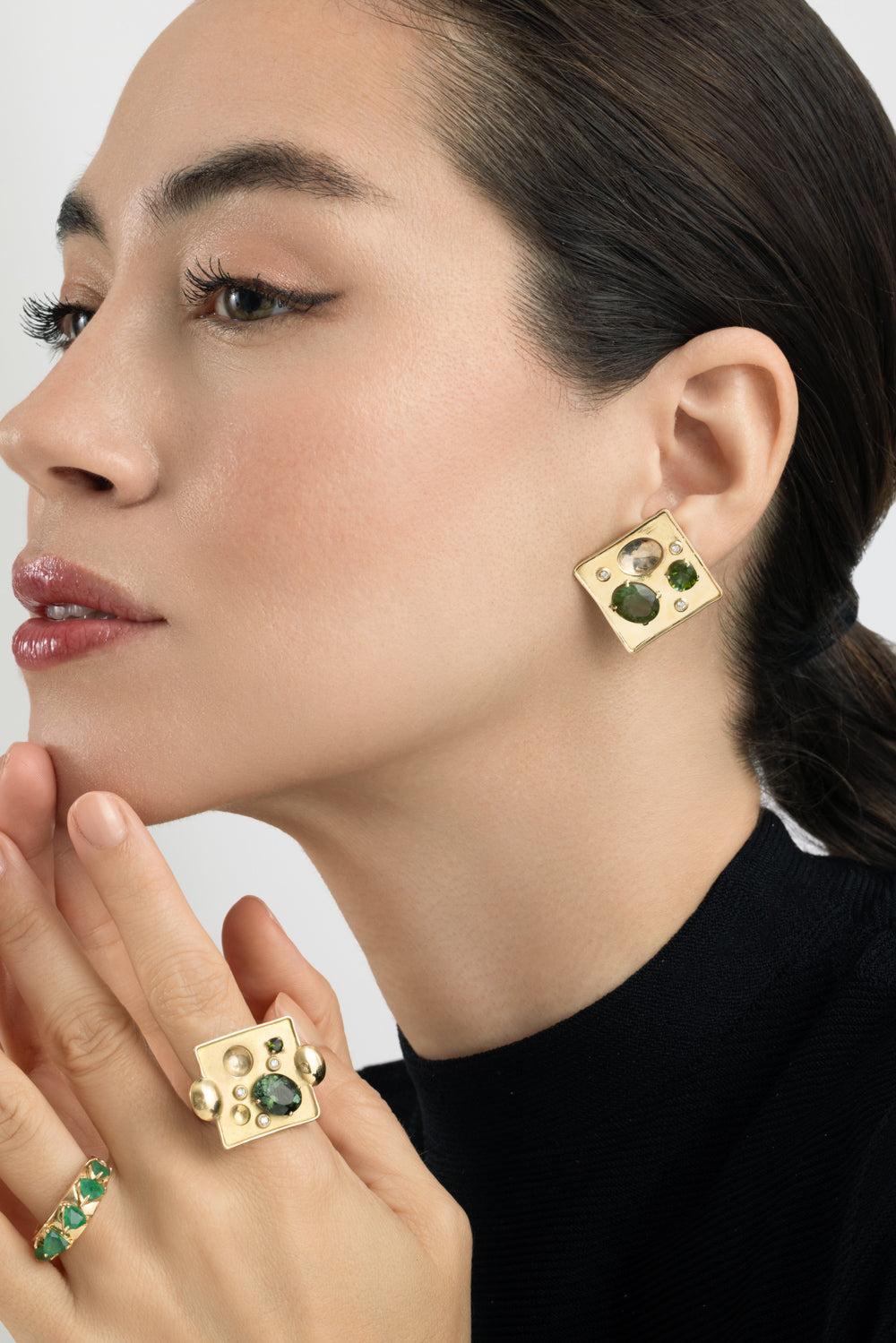 Green Tourmaline Rocks Pedrita Earrings-YELLOW GOLD-JEWELRYFINE JEWELEARRING-CAROL KAUFFMANN