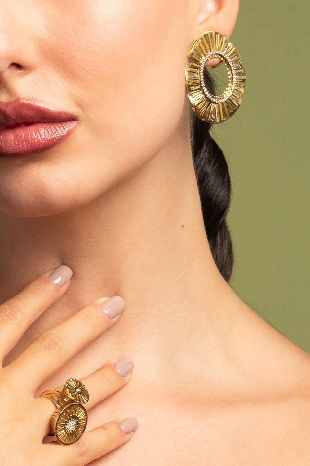 Large Oval Explosion Earrings-YELLOW GOLD-JEWELRYFINE JEWELEARRING-CAROL KAUFFMANN