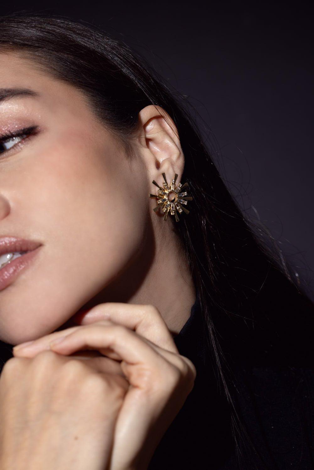 CAROL KAUFFMANN-Valentim Baguette Medium Hoop Earrings-YELLOW GOLD