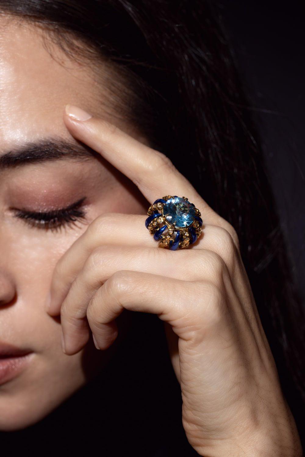 CAROL KAUFFMANN-Coral Ring-YELLOW GOLD