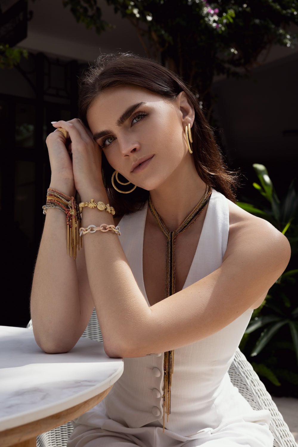 Florentine Finish Small Round Hoop Earrings | CAROLINA BUCCI