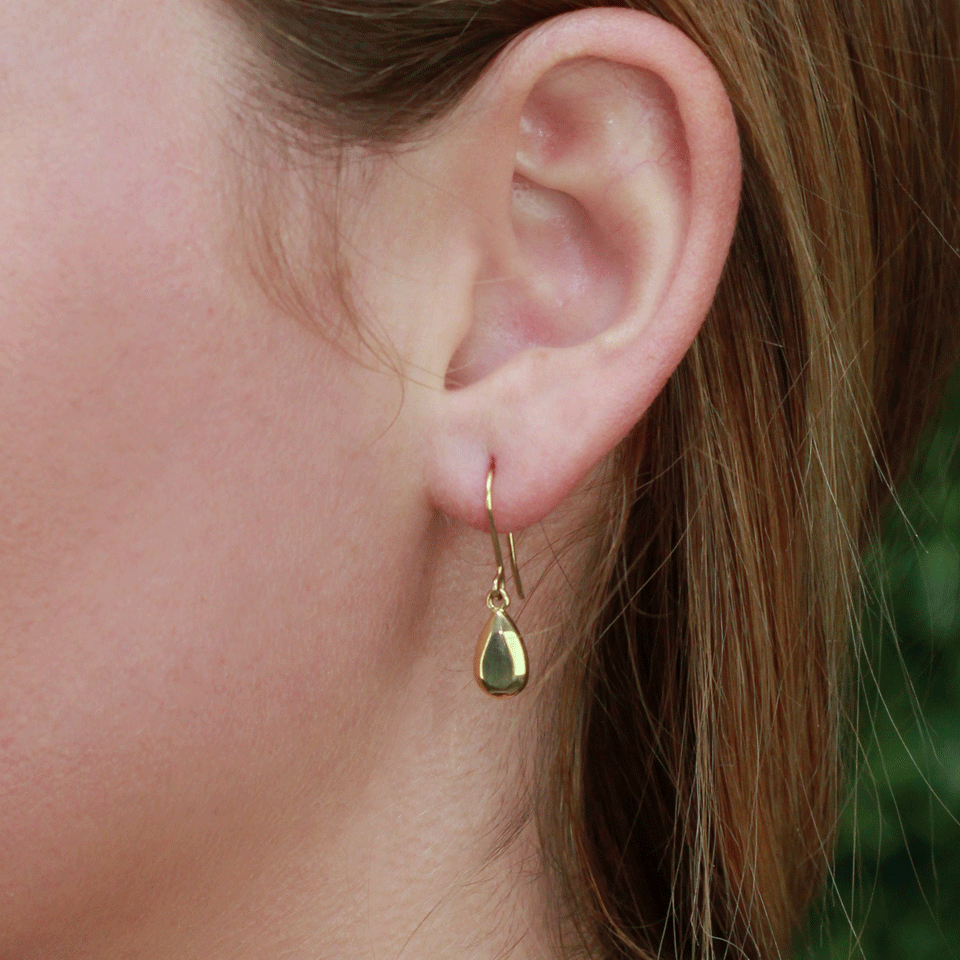 CAROLINA BUCCI-Looking Glass Pear Drop Earrings-YELLOW GOLD