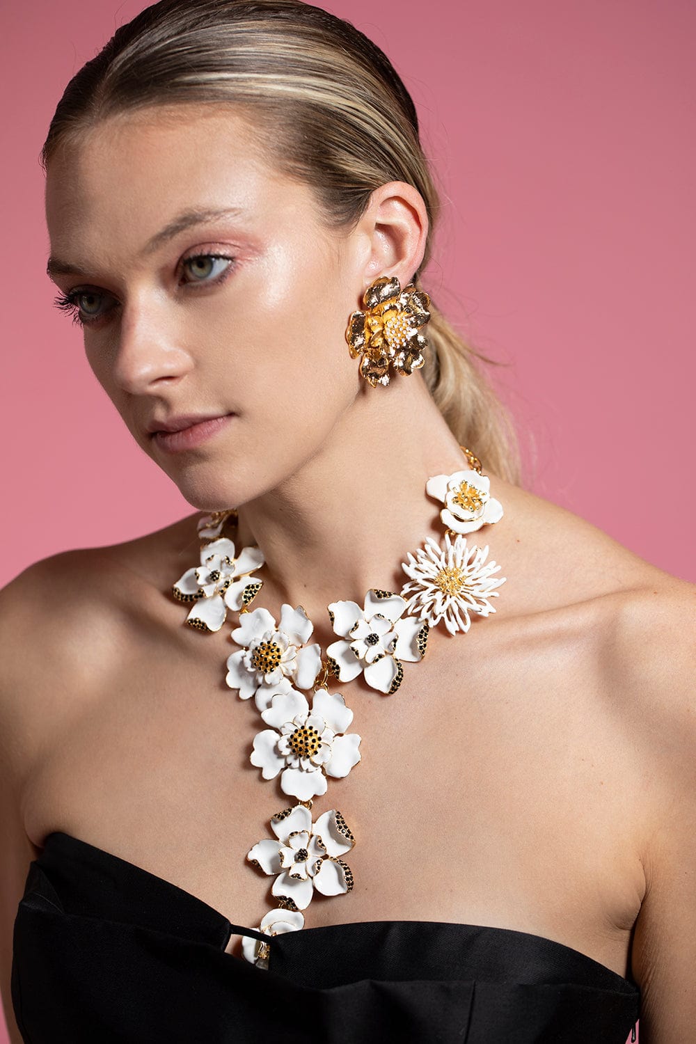 CAROLINA HERRERA-Single Flower Drop Earring - Gold-GOLD