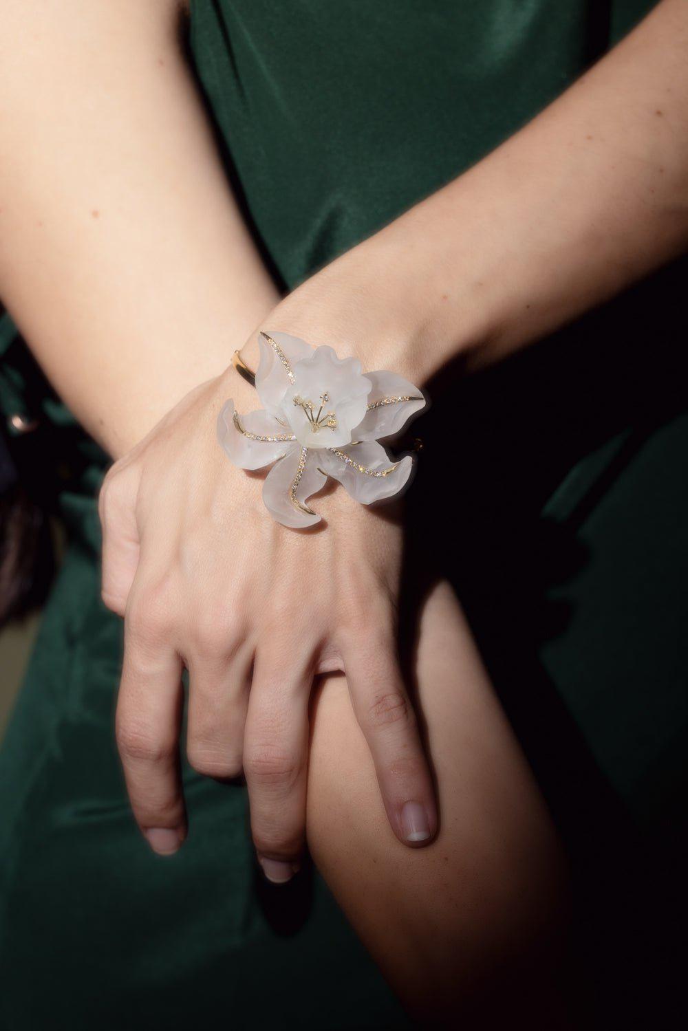 CASA CASTRO-Rock Crystal Flower Mother Nature Bracelet-YELLOW GOLD