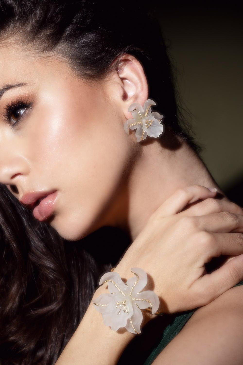 CASA CASTRO-Rock Crystal Flower Mother Nature Bracelet-YELLOW GOLD