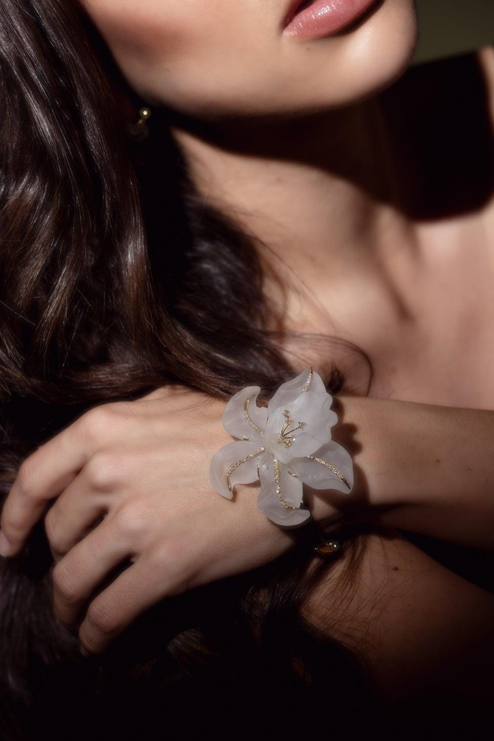 CASA CASTRO-Rock Crystal Flower Mother Nature Bracelet-YELLOW GOLD