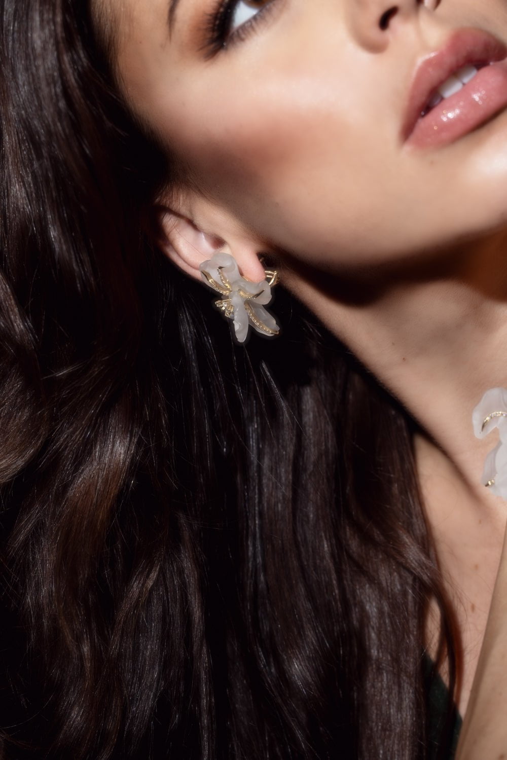 CASA CASTRO-Rock Crystal Flower Earrings-YELLOW GOLD