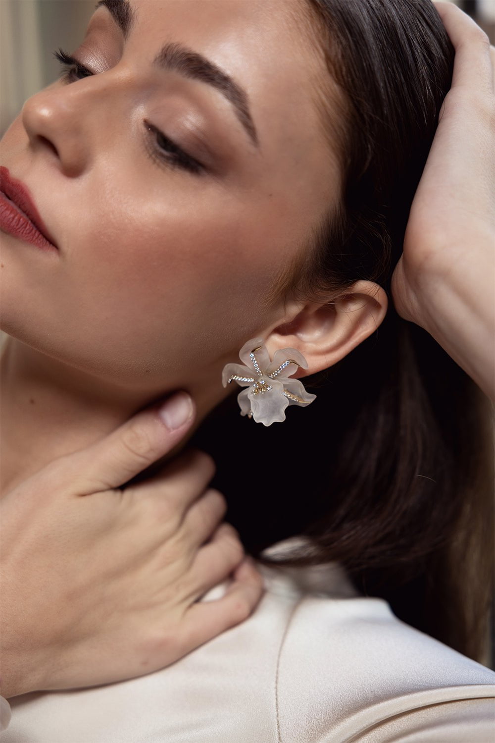 CASA CASTRO-Rock Crystal Flower Earrings-YELLOW GOLD