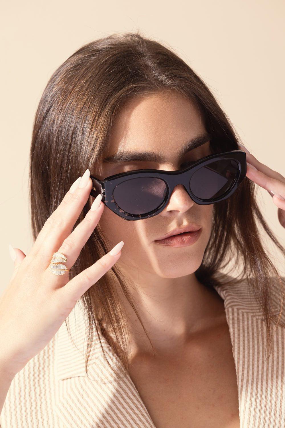 CHLOÉ-Gayia Sunglasses-BKBK/GRY