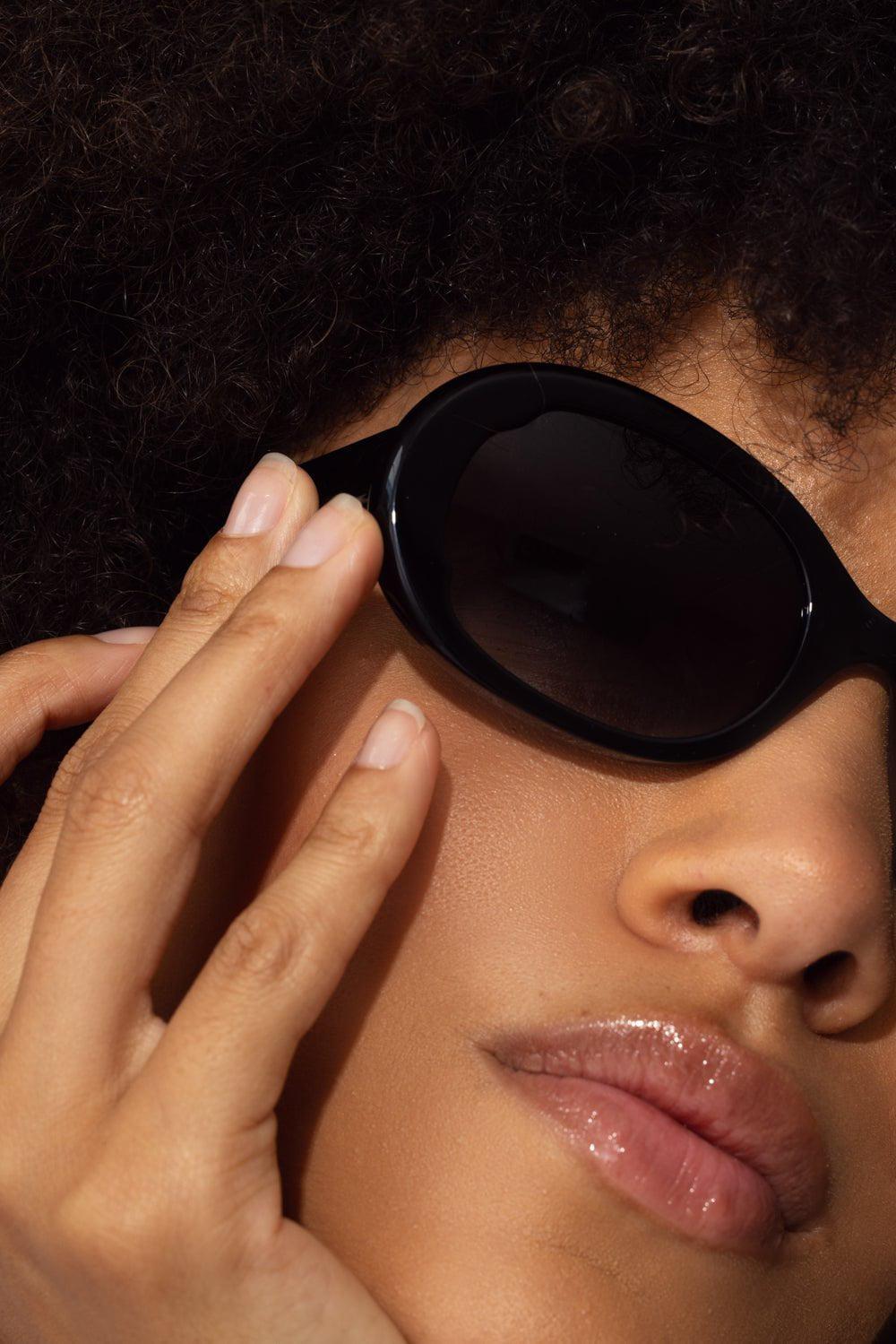 CHLOÉ-Round Sunglasses - Black Grey-BLK/GREY