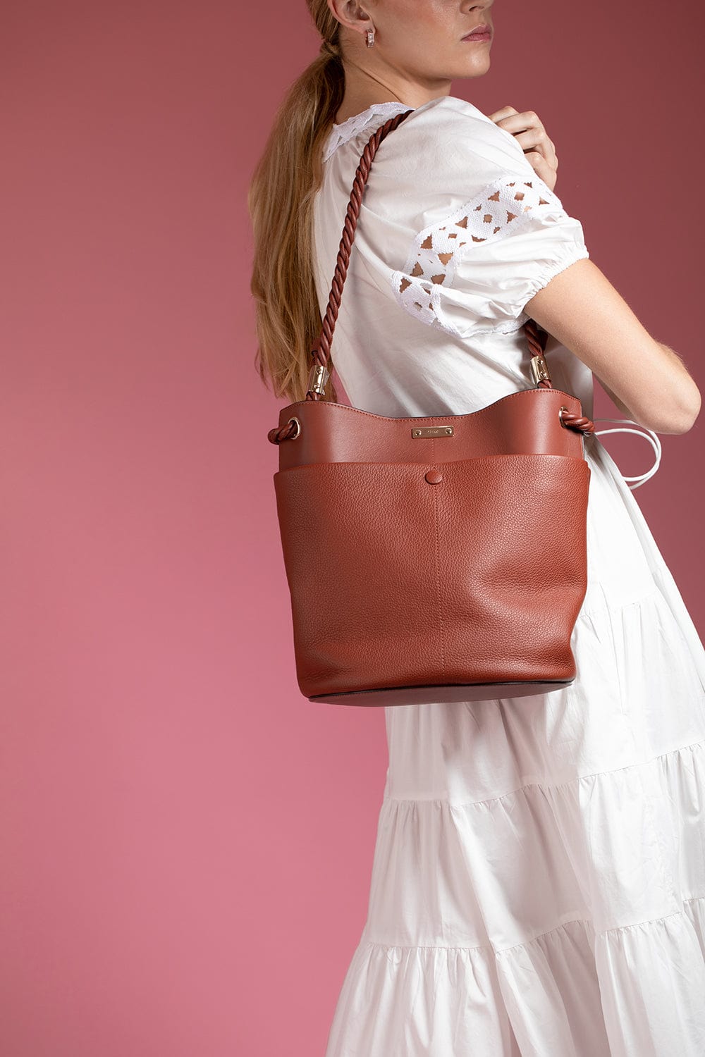 CHLOÉ-Medium Key Bucket Bag-BROWN