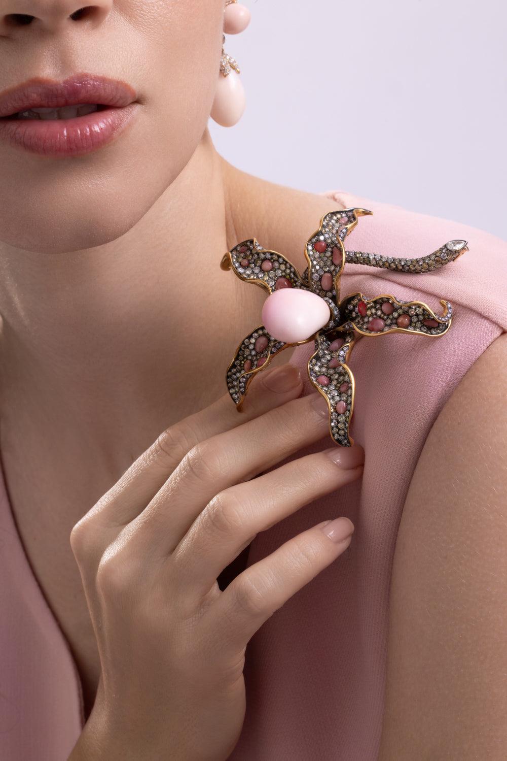 Conch Pearl Diamond Flower Brooch-YELLOW GOLD-JEWELRYFINE JEWELPIN-CICADA