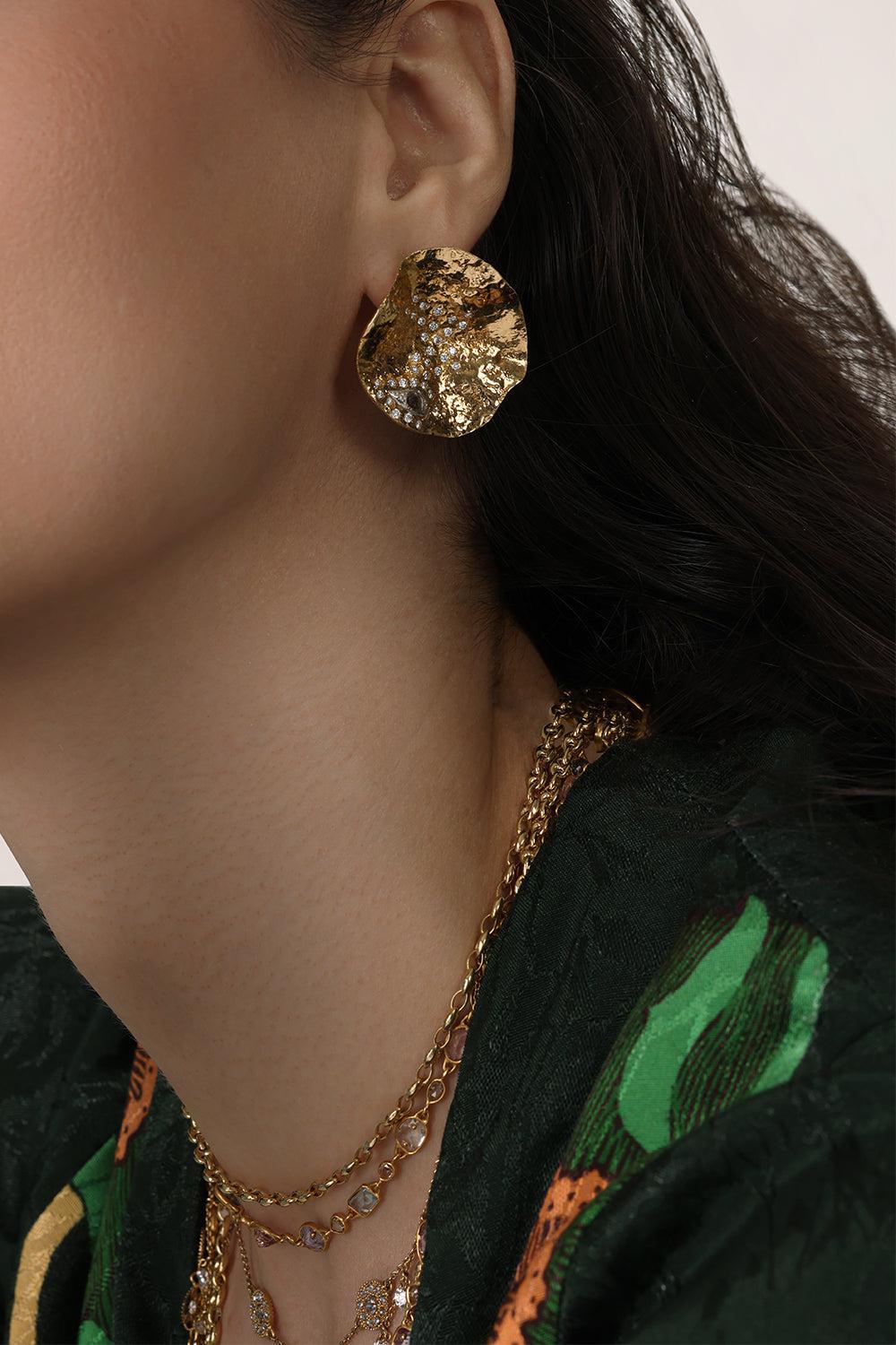 Wild Flower Serenity Earrings-YELLOW GOLD-JEWELRYFINE JEWELEARRING-COOMI