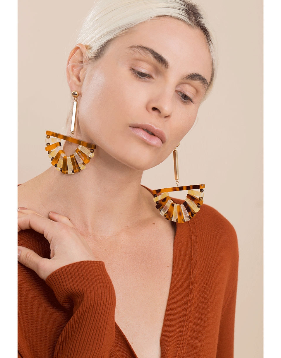 Cult gaia ark earrings deals