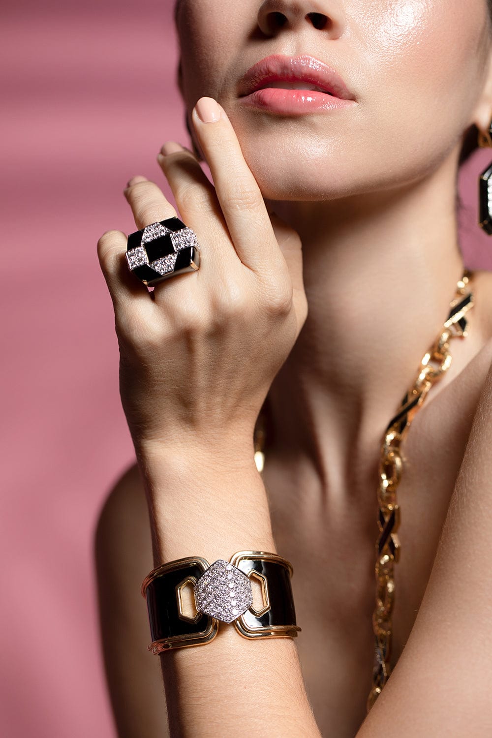 DAVID WEBB-Black Enamel Manhattan Minimalism Bracelet-YELLOW GOLD