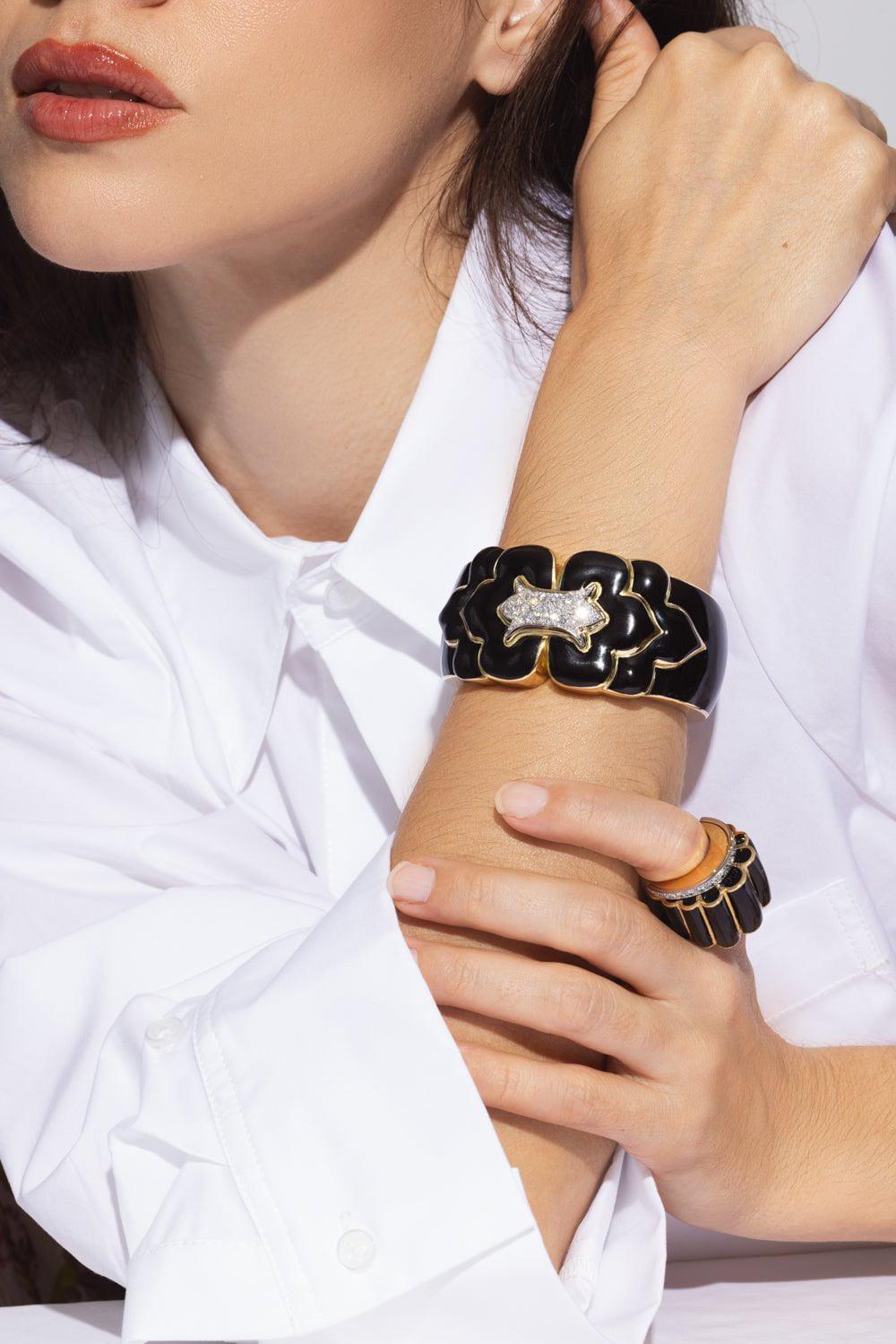 DAVID WEBB-Black Enamel Trefoil Cuff Bracelet-YELLOW GOLD