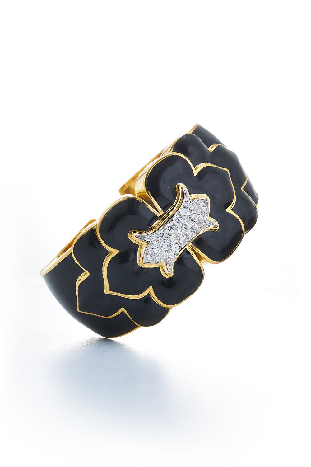 DAVID WEBB-Black Enamel Trefoil Cuff Bracelet-YELLOW GOLD