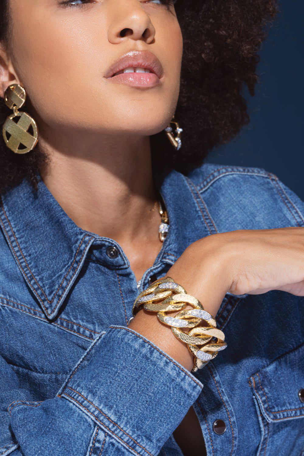 DAVID WEBB-Hammered Diamond Link Bracelet-YELLOW GOLD