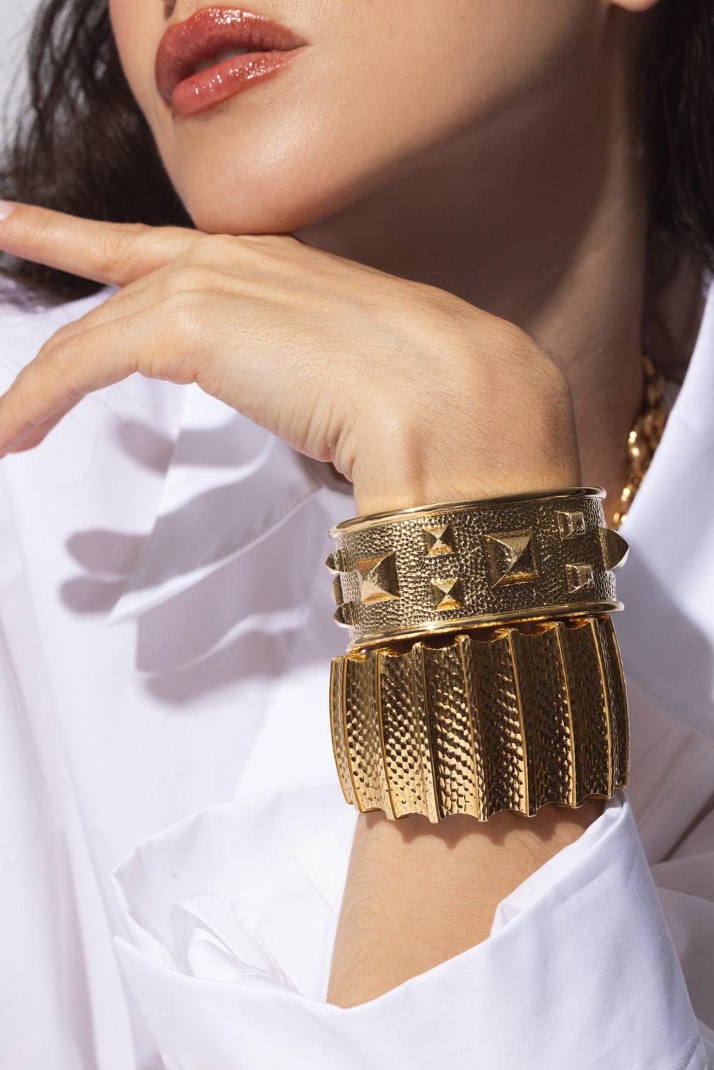 DAVID WEBB-Hammered Furrow Cuff Bracelet-YELLOW GOLD