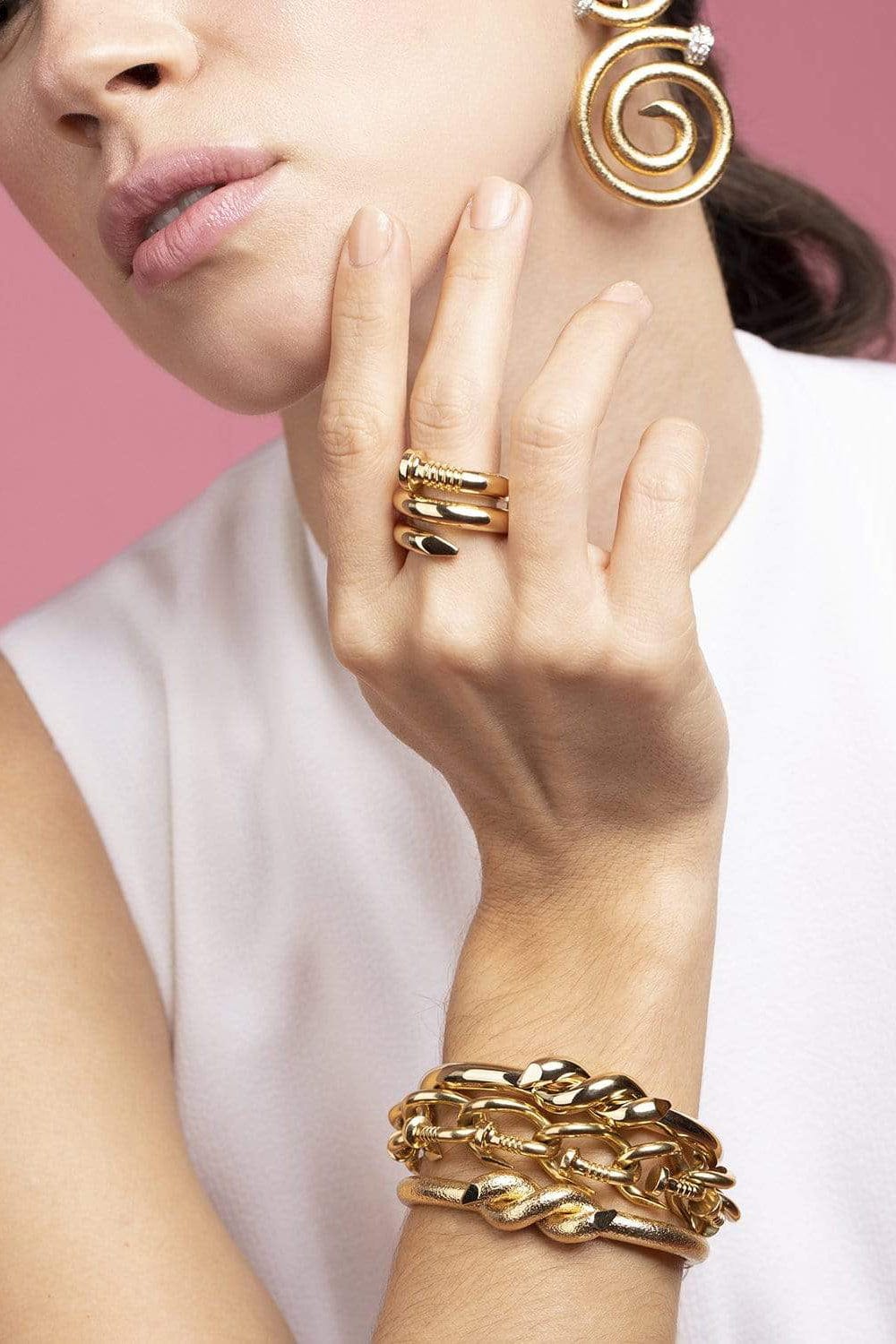 DAVID WEBB-Hammered Twisted Nail Bangle-YELLOW GOLD