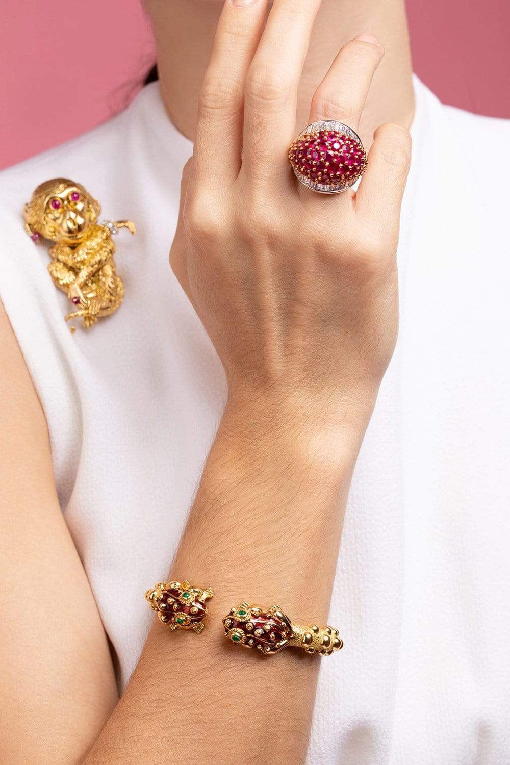 DAVID WEBB-Red Enamel and Emerald Baby Frog Bangle-YELLOW GOLD
