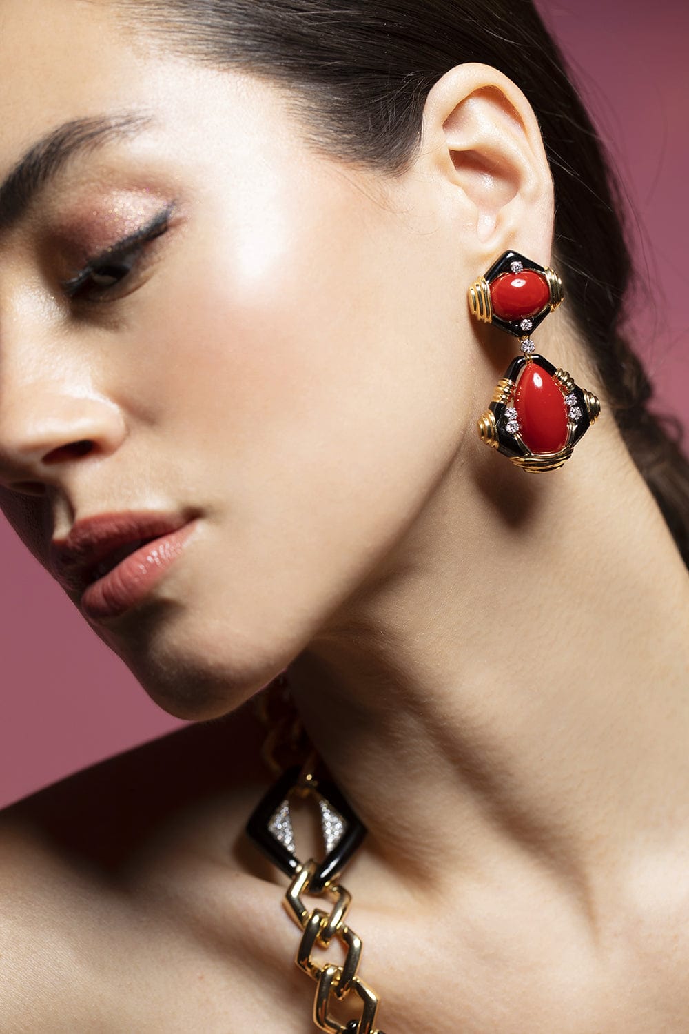 DAVID WEBB-Coral Radio Earrings-YELLOW GOLD
