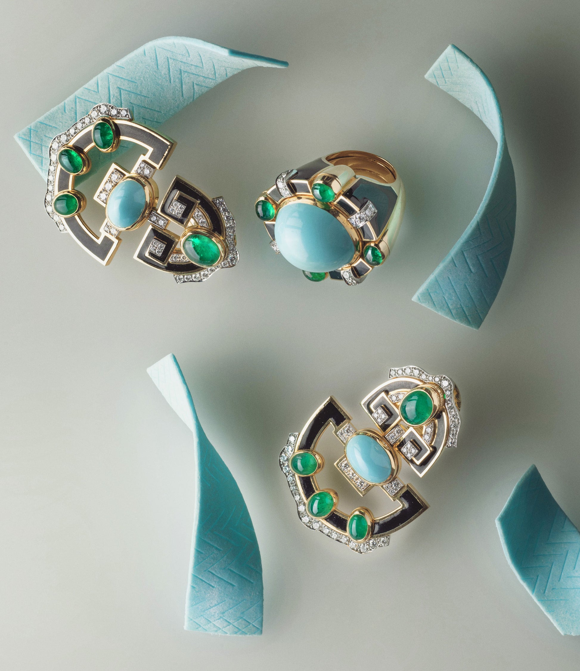 DAVID WEBB-Helena Scroll Drop Earrings-YELLOW GOLD