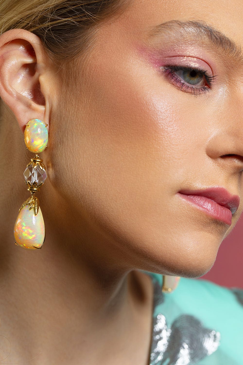 DAVID WEBB-Newport Earrings-YELLOW GOLD