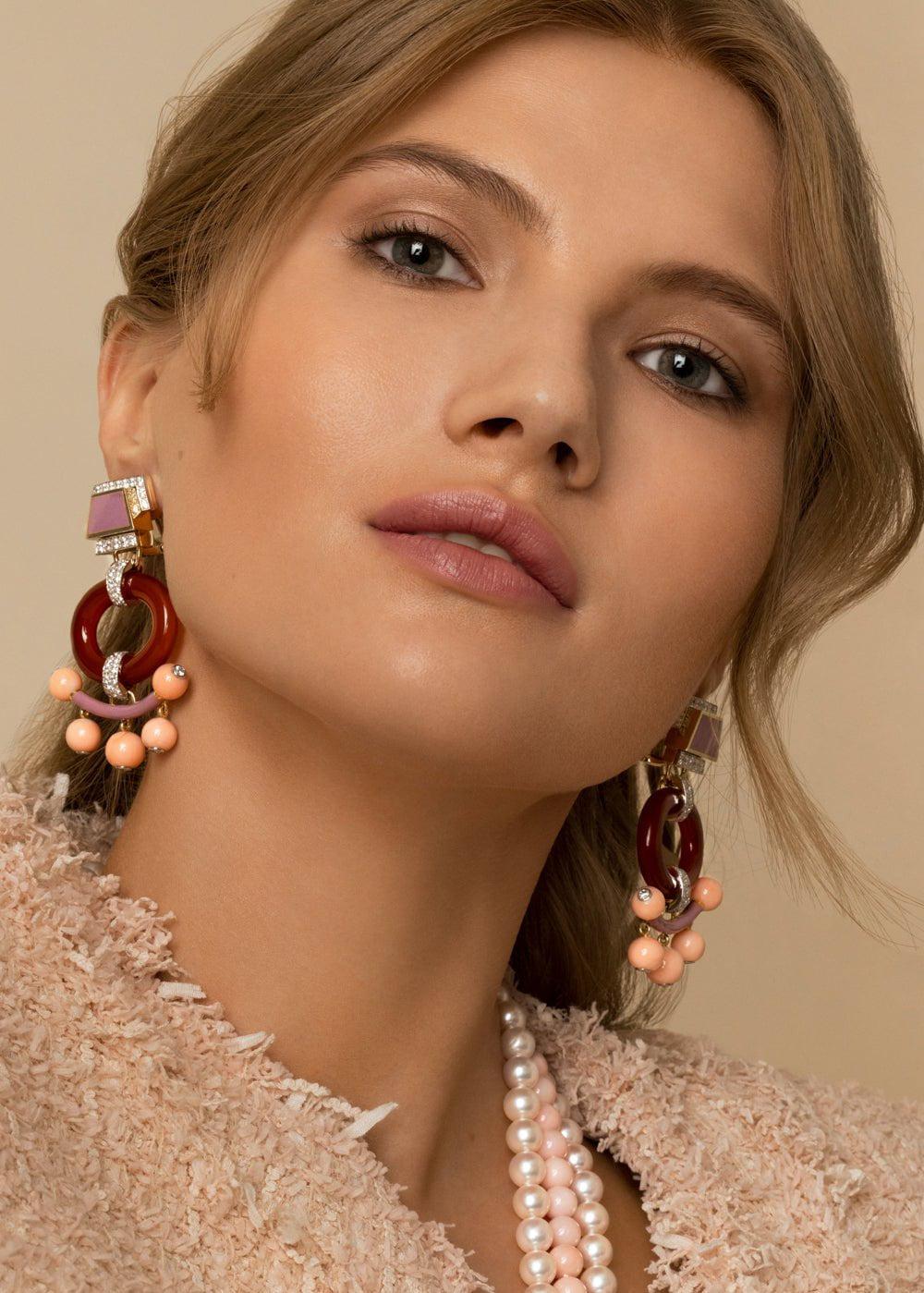 DAVID WEBB-Pagoda Earrings-YELLOW GOLD
