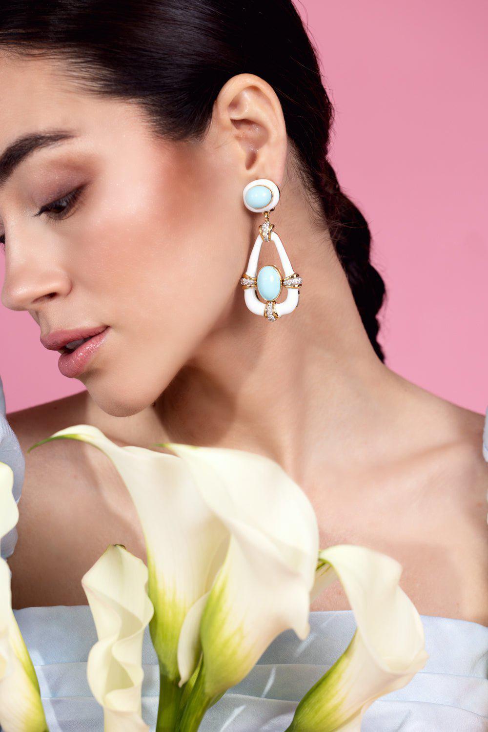 DAVID WEBB-Long Swing Earrings-YELLOW GOLD