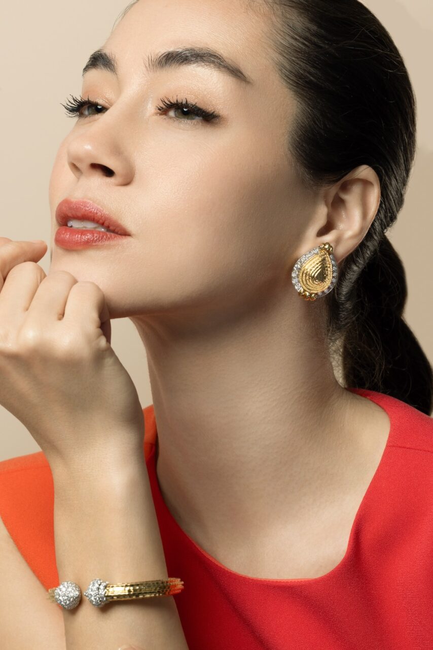 Diamond Concentric Pear Earrings-YLWOLD-JEWELRYFINE JEWELEARRING-DAVID WEBB