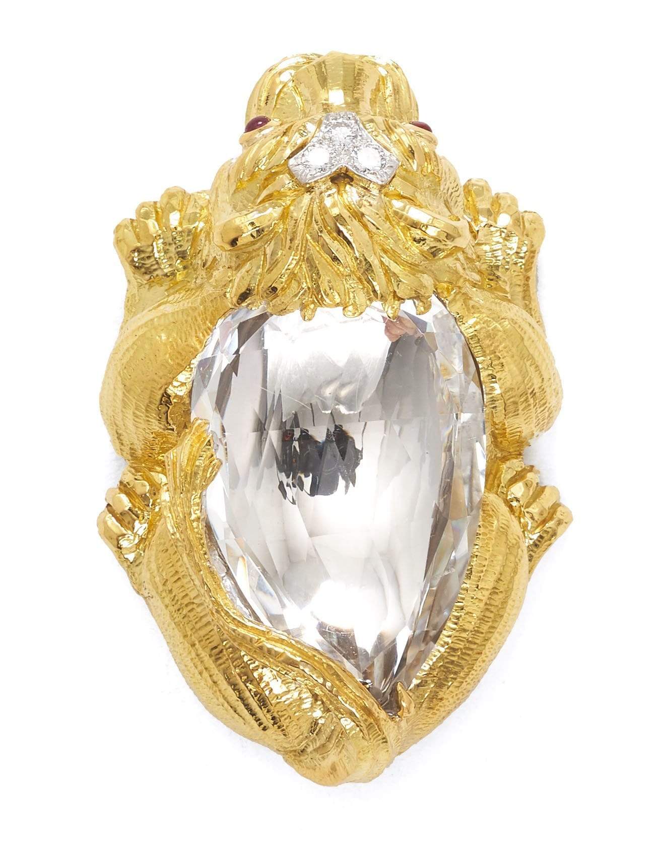 DAVID WEBB-Rock Crystal Lion Brooch-YELLOW GOLD