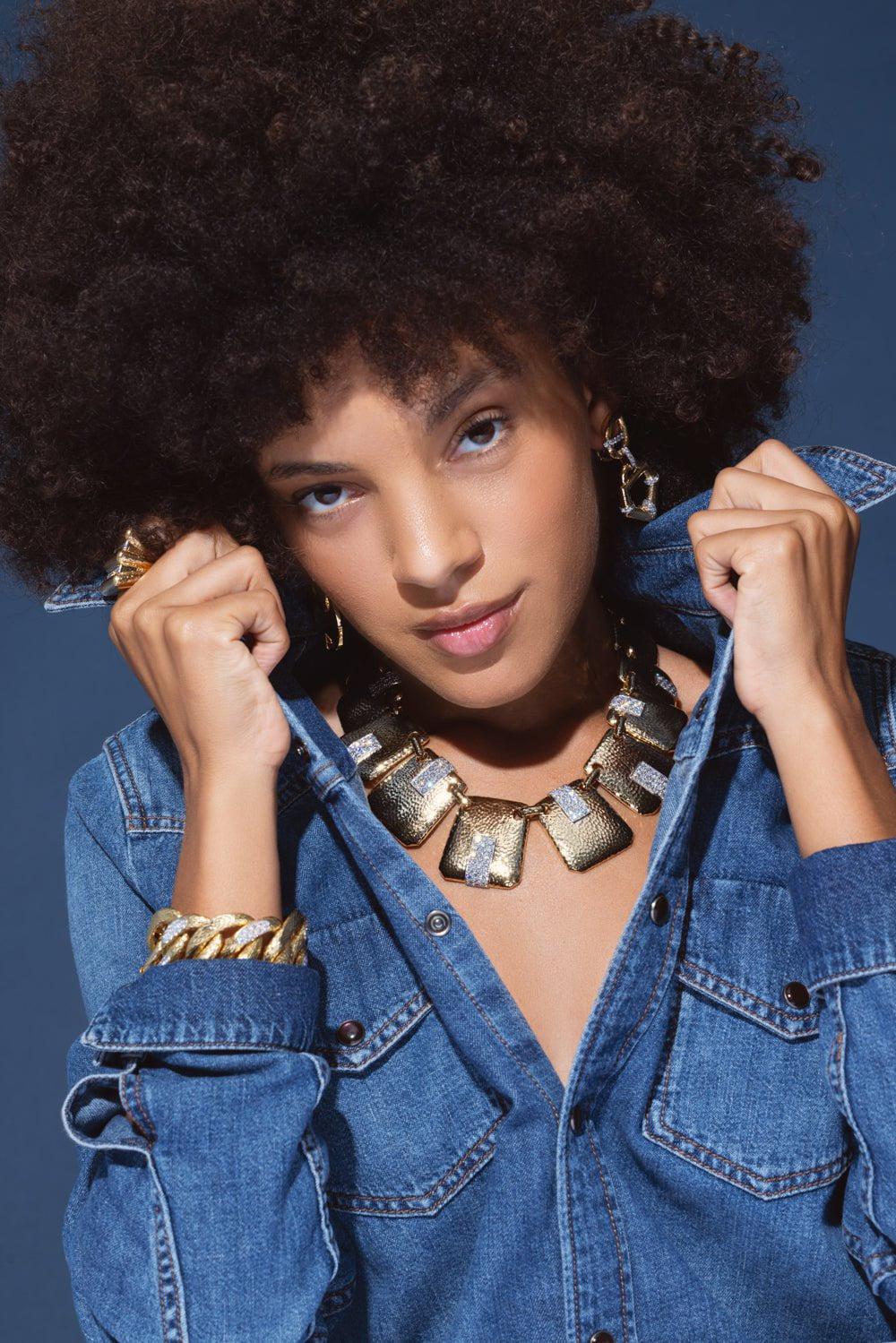 DAVID WEBB-The Claudette Colbert Necklace-YELLOW GOLD