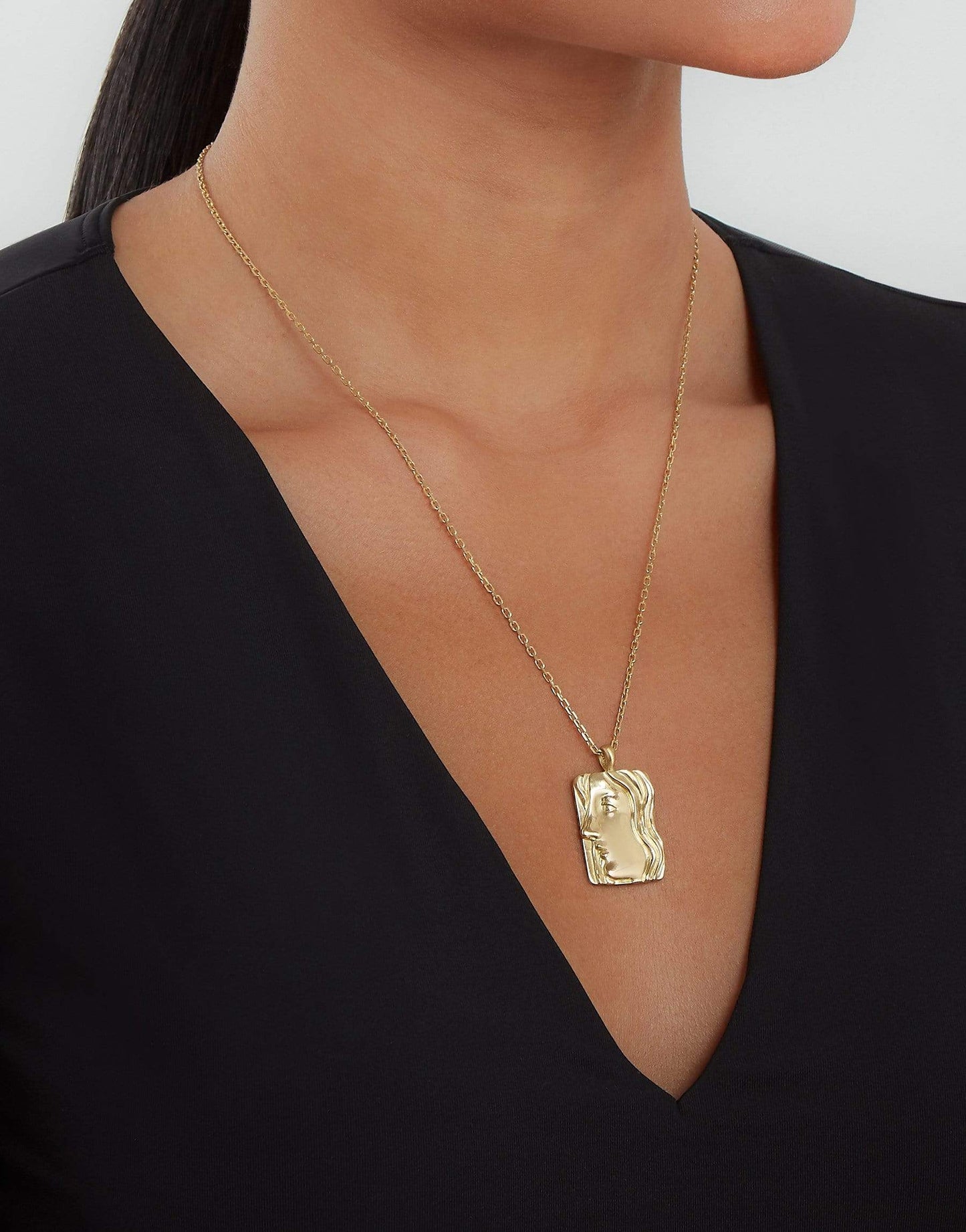 DAVID WEBB-Virgo Zodiac Pendant Necklace-YELLOW GOLD