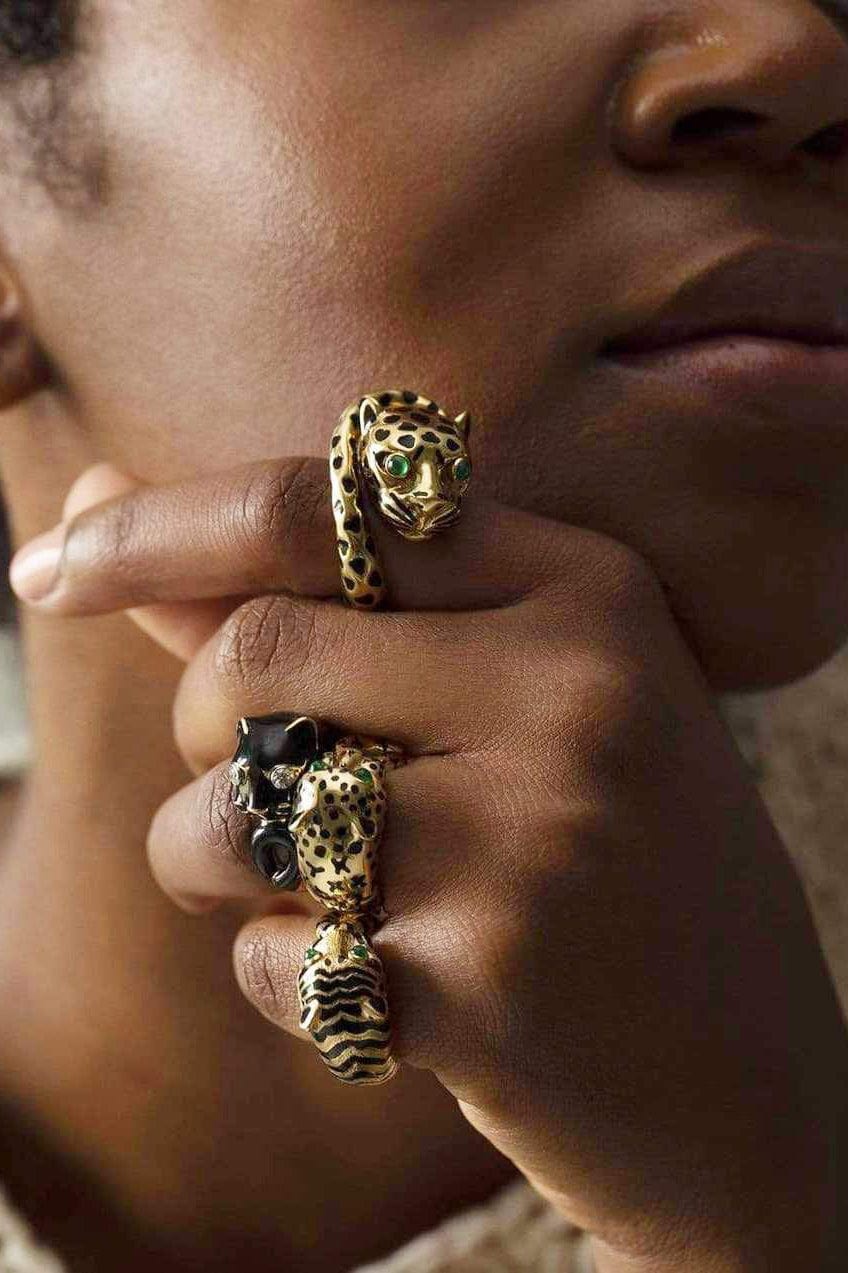  DAVID WEBB-Black Enamel and Diamond Cat Ring-YELLOW GOLD 
