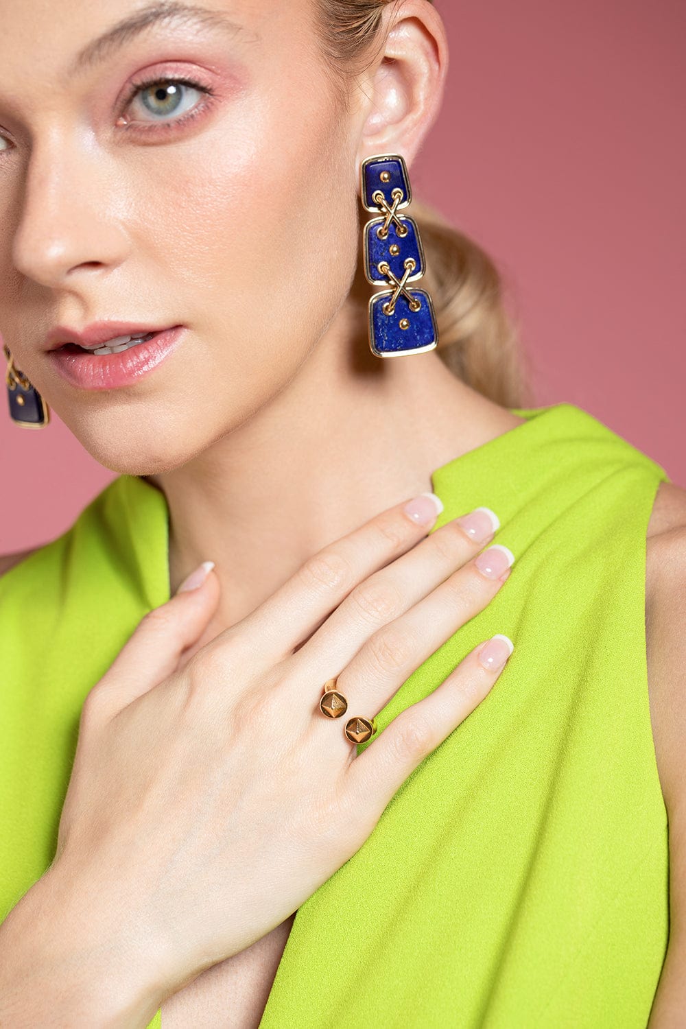 DAVID WEBB-Bastille Ring-YELLOW GOLD