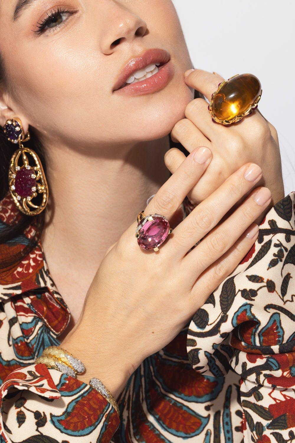 DAVID WEBB-Old World Ring-YELLOW GOLD