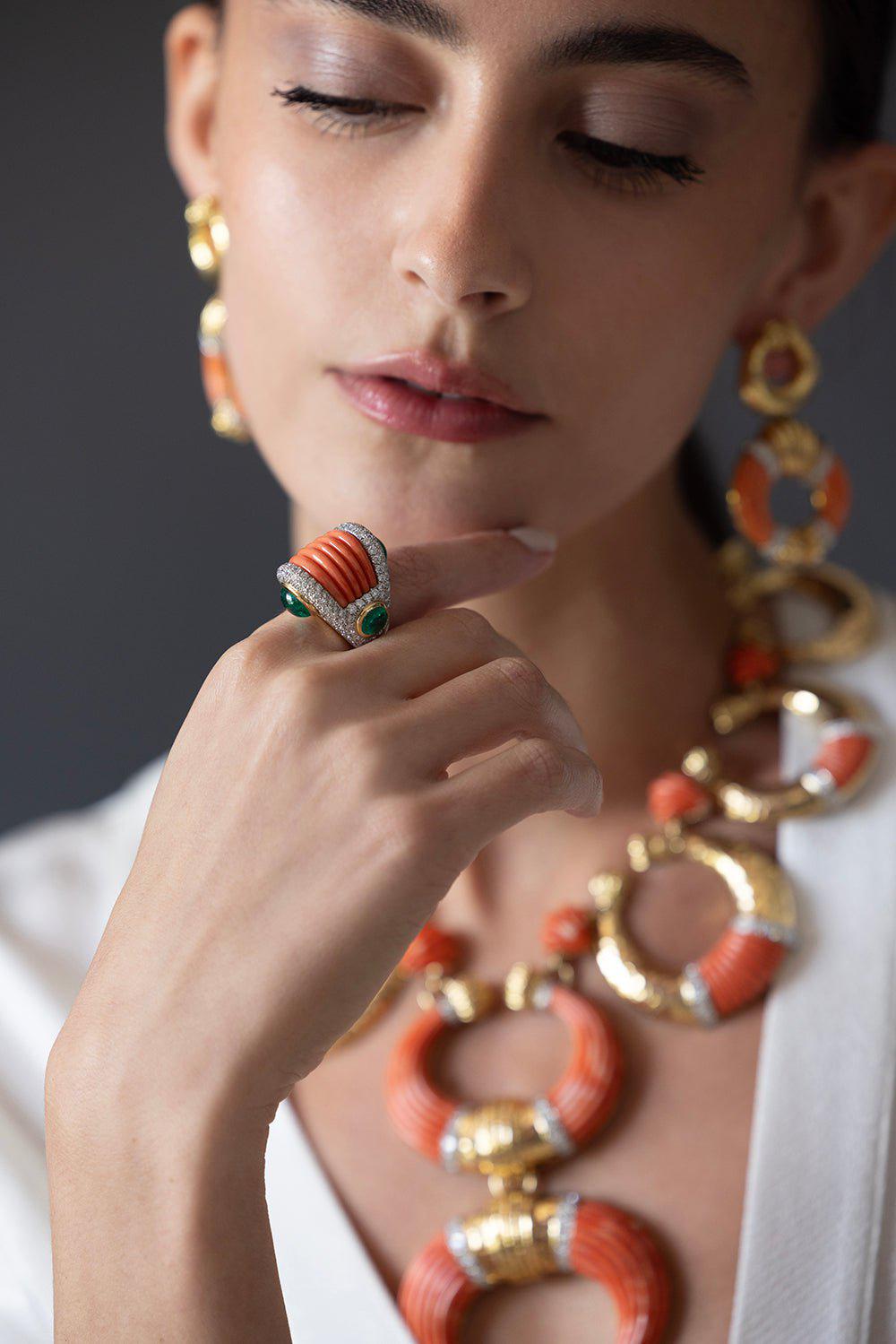 DAVID WEBB-Fluted Coral Ring-YELLOW GOLD