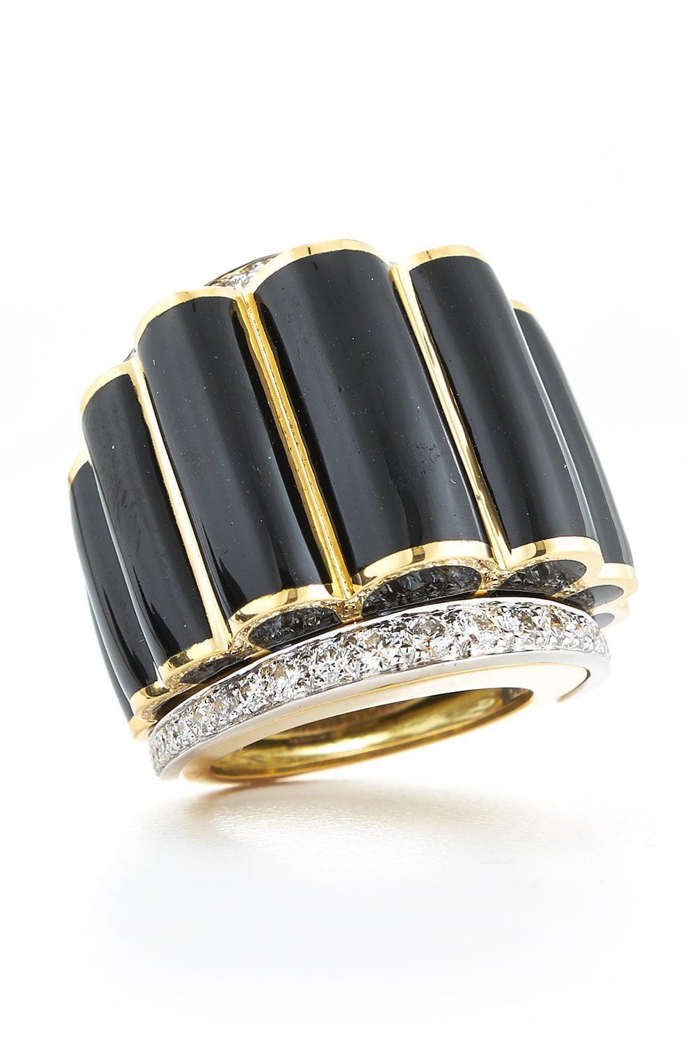 DAVID WEBB-Black Enamel Scallop Ring-YELLOW GOLD