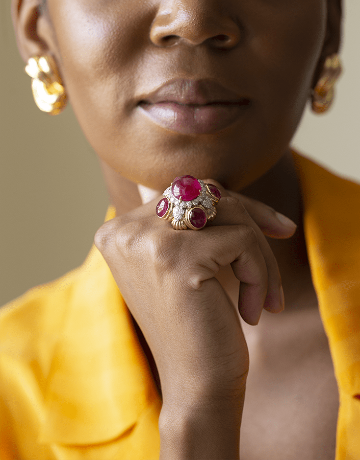DAVID WEBB-Cabochon Ruby Ring-YELLOW GOLD