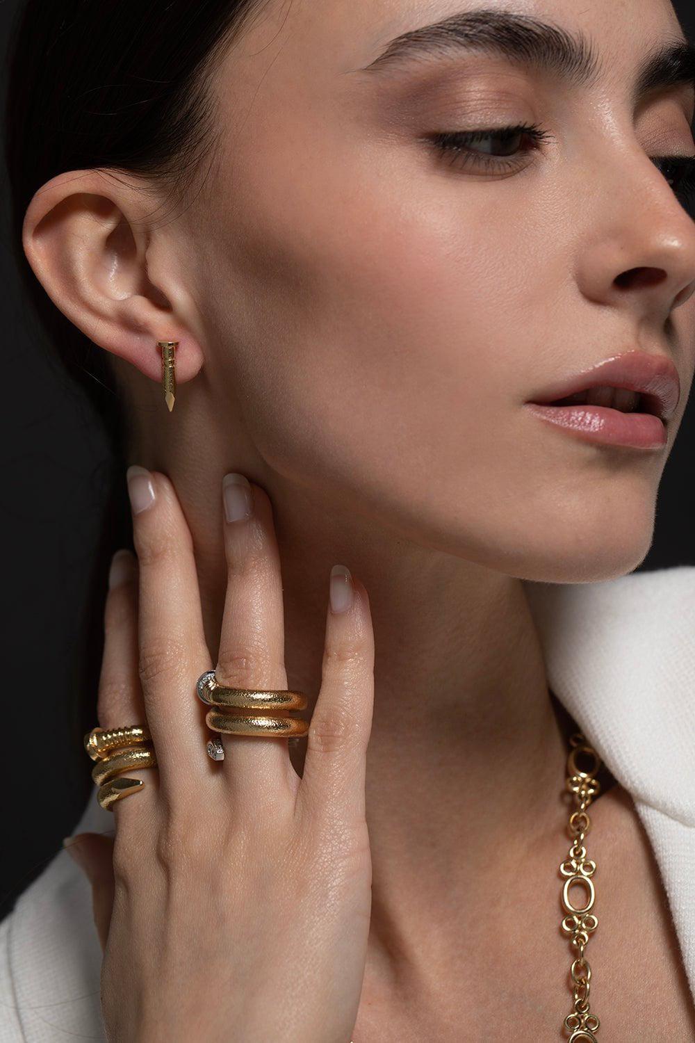 DAVID WEBB-Diamond Hammered Nail Ring-YELLOW GOLD