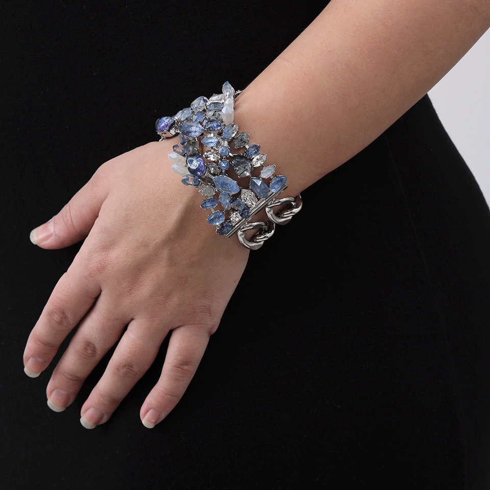 DELPHINE CHARLOTTE PARM.-Misfits Seven Rock Crystal Bracelet-SLVR/BLU