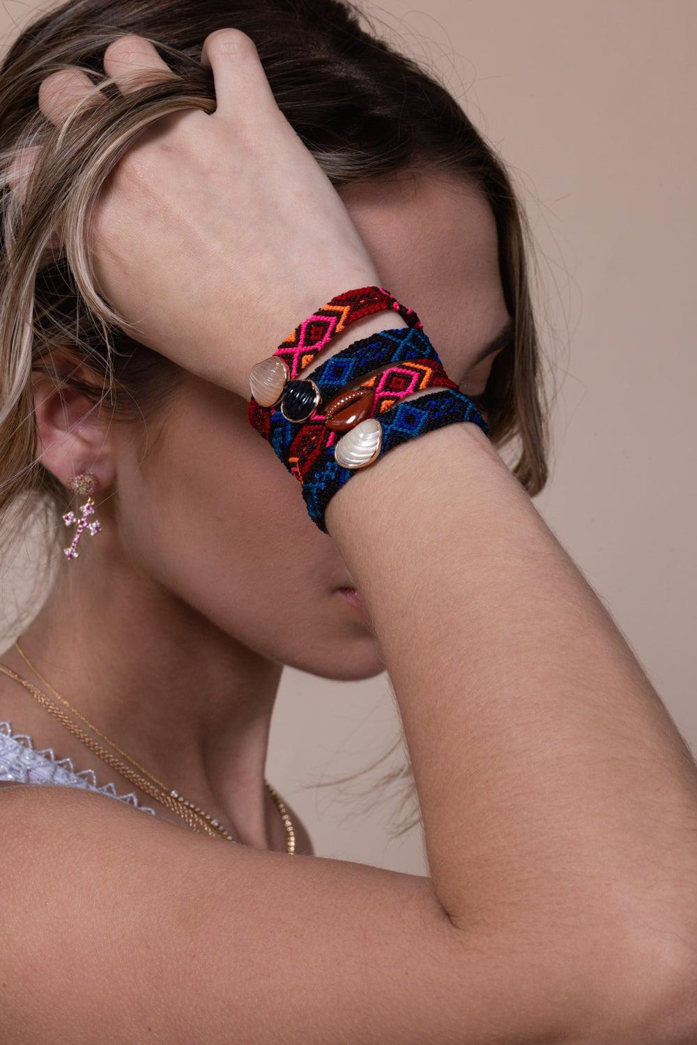 DEZSO BY SARA BELTRAN-Classic Carved Blonde Coral Anadara Mexican Bracelet-RED