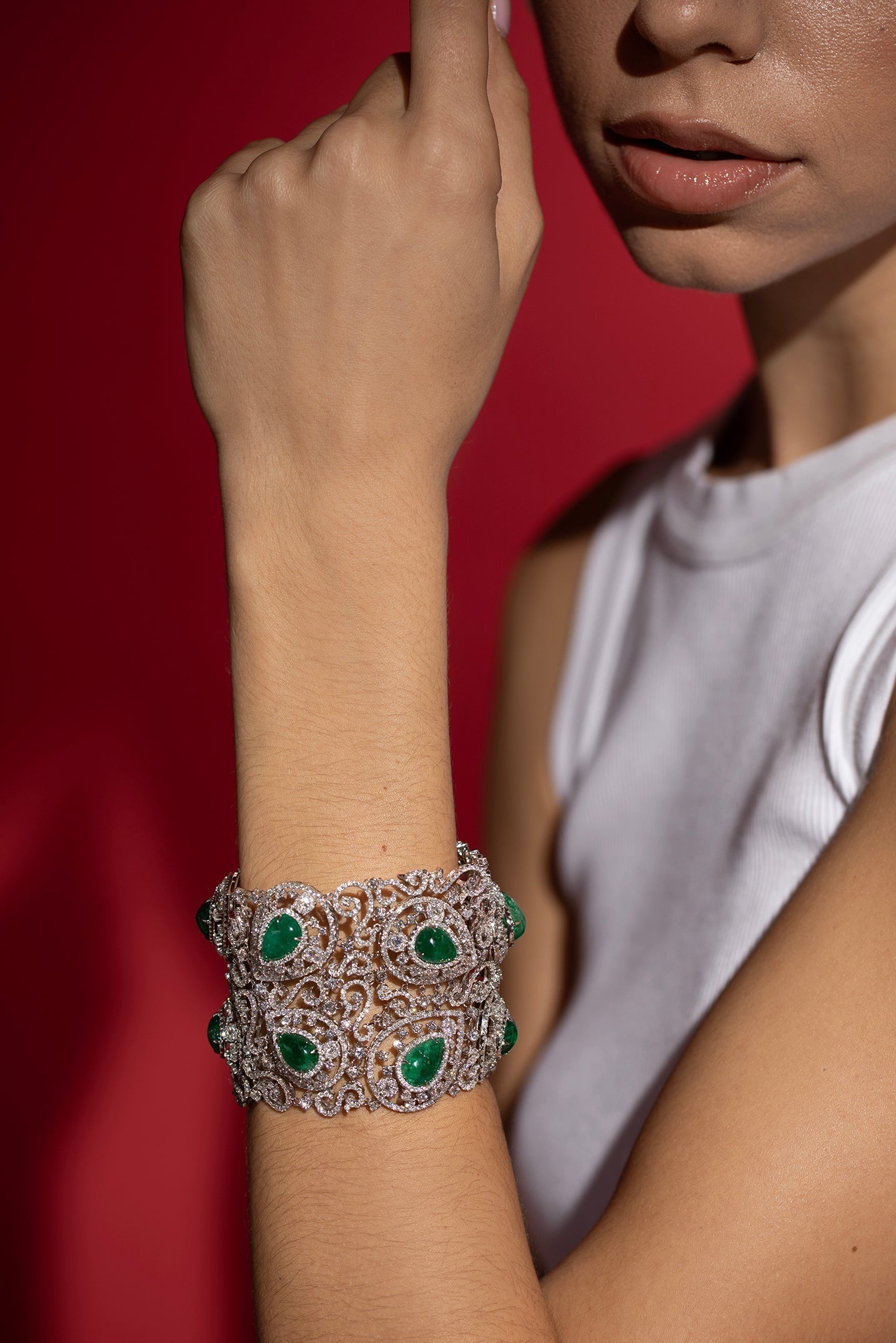 DIANA M. JEWELS-Emerald Diamond Bracelet-WHITE GOLD