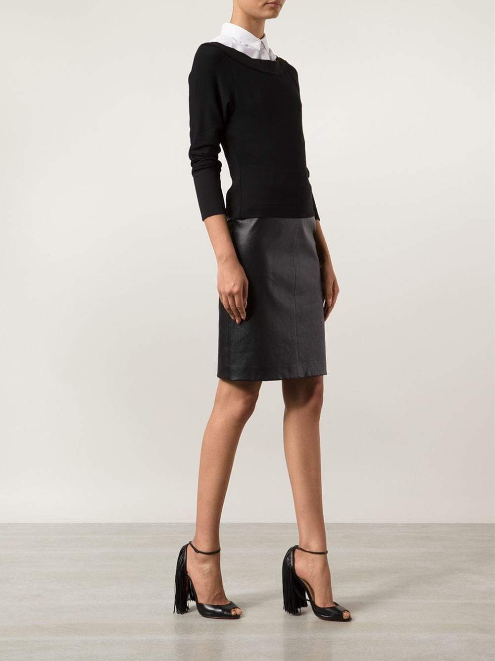 DONNA KARAN-V-Back Top-