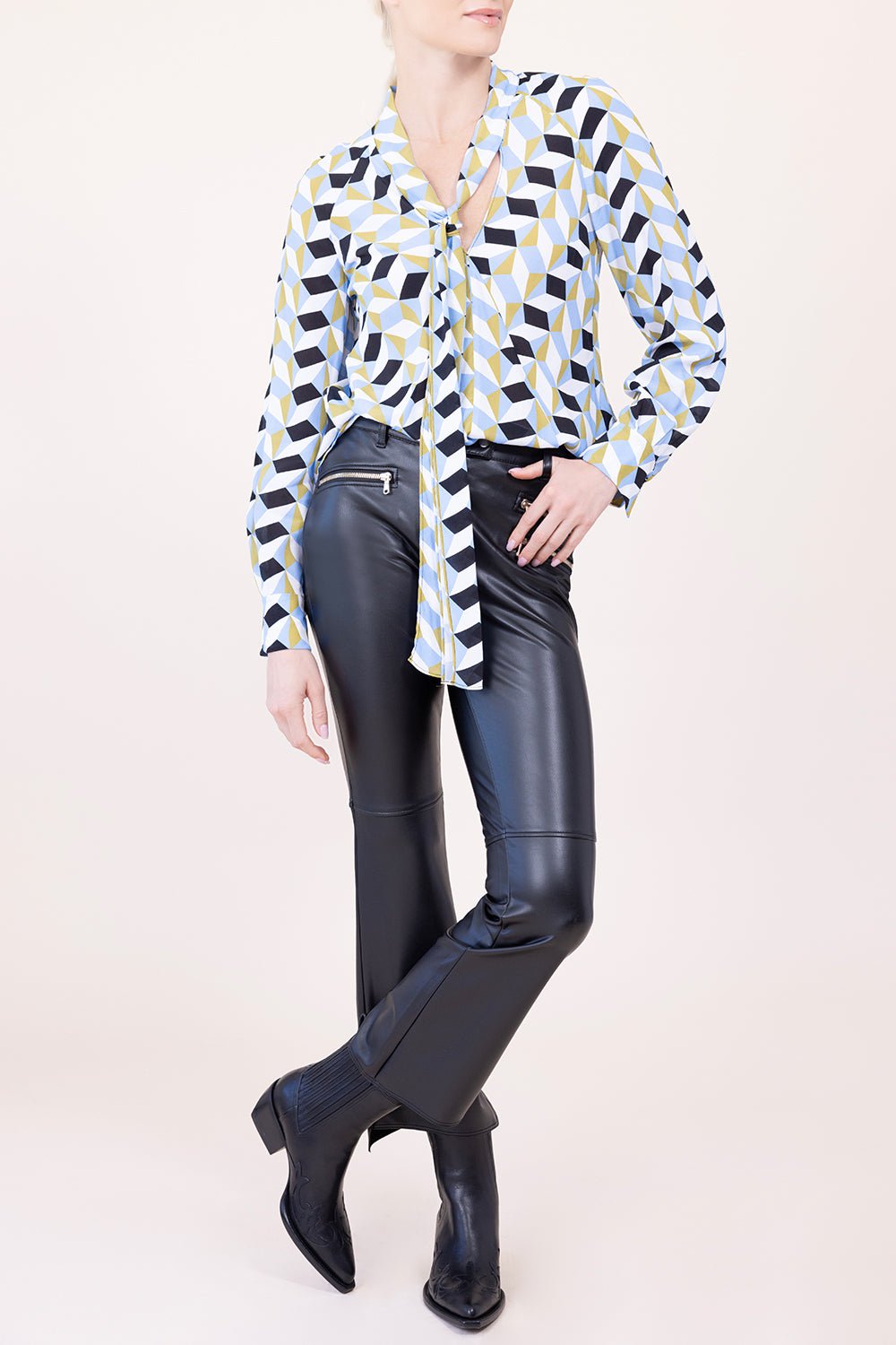 DOROTHEE SCHUMACHER-Graphic Volumes Blouse-