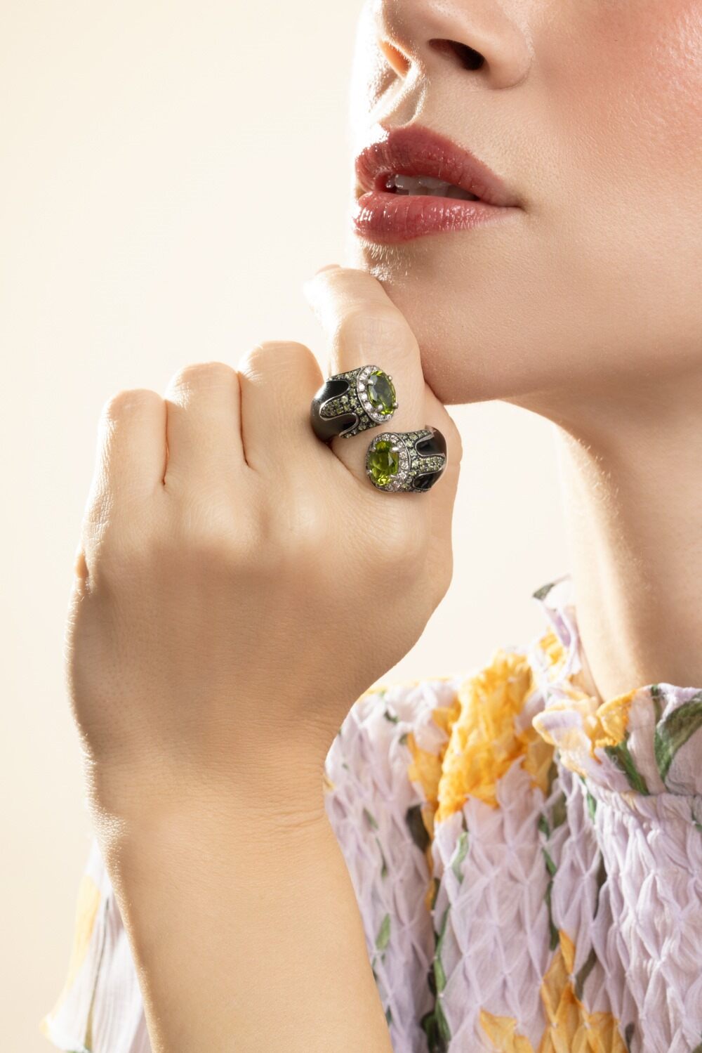 Peridot Black Bypass Ring-SILVER-7.25-JEWELRYFINE JEWELRING-ANDREOLI