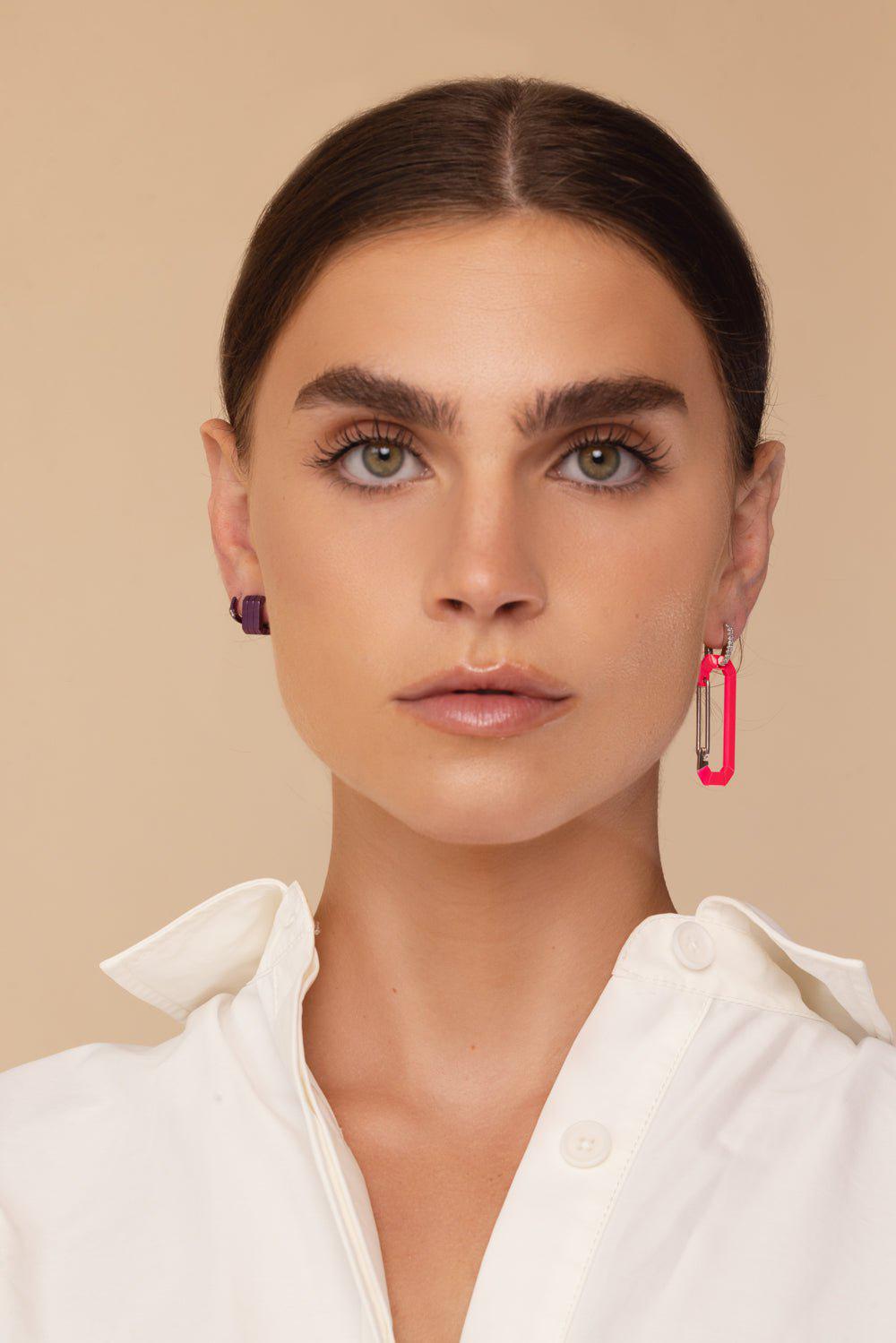 EÉRA-Purple Unique Mini EÉRA Huggie-WHITE GOLD