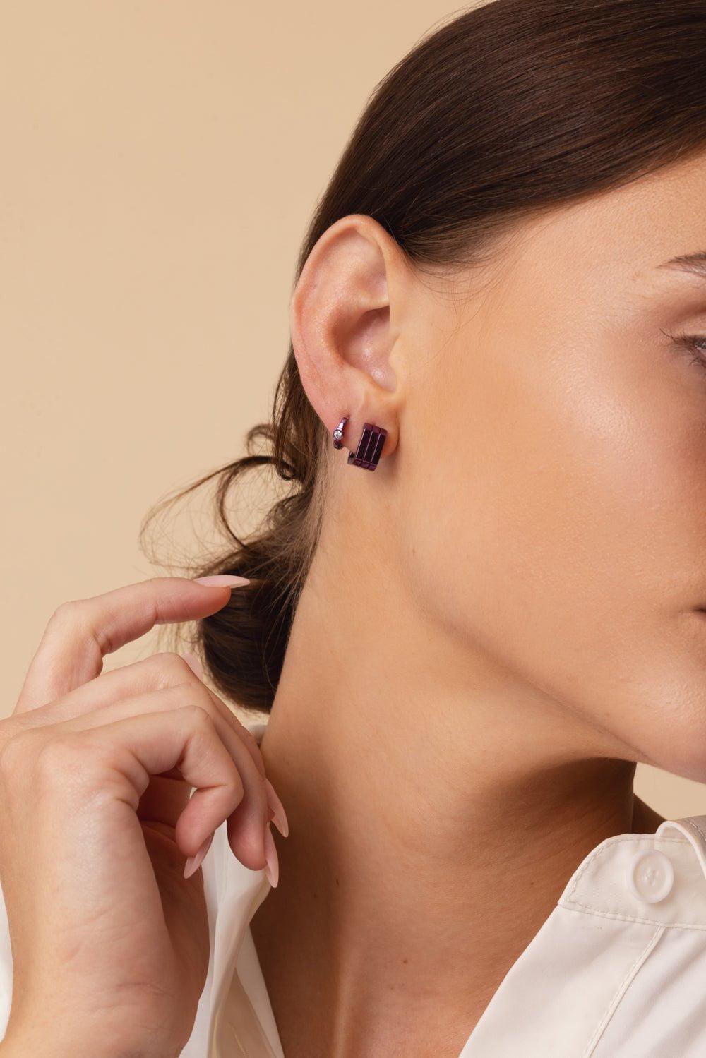 EÉRA-Purple Unique Mini EÉRA Huggie-WHITE GOLD